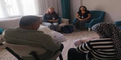 Şırnak’ta 52 Yaşındaki Anne, Tüp Bebek Tedavisiyle İkiz Bebeklerini Kucağına Aldı