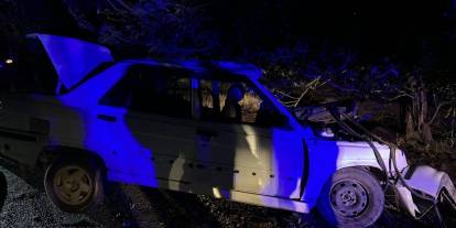 Minibüs ile otomobil çarpıştı: 1 kişi öldü, 7 kişi yaralandı