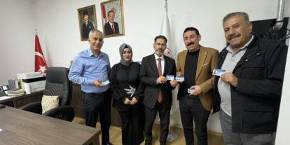 Şırnak’ta Halk Ozanları ve Şairlere Kültürel Miras Kartı Verildi