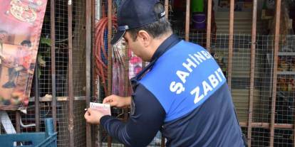 Son Kullanma Tarihi Geçmiş Ürün Satan 2 Market Kapatıldı