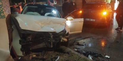 Şırnak’ta iki otomobil çarpıştı: 2 kişi yaralandı