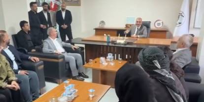 DEM Parti heyeti, Şırnak Barosu Başkanı Tatar’a hayırlı olsun ziyaretinde bulundu