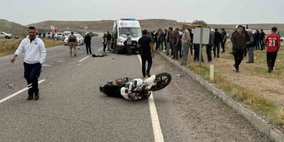 Minibüs İle Motosiklet Çarpıştı: 1 Ölü
