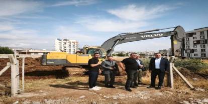 Silopi’de Yeni Okul İnşaatı Başladı: Kaymakam Partal Çalışmaları İnceledi