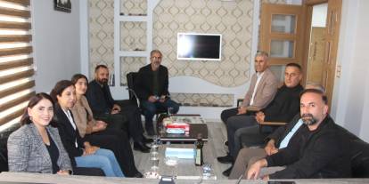 DEM Parti Şırnak Heyetinden Şırnak Haber Gazetesi’ne 26. Yıl Ziyareti
