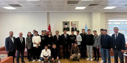 Şırnaklı Öğrenciler Eğitim İçin Eskişehir’e Uğurlandı