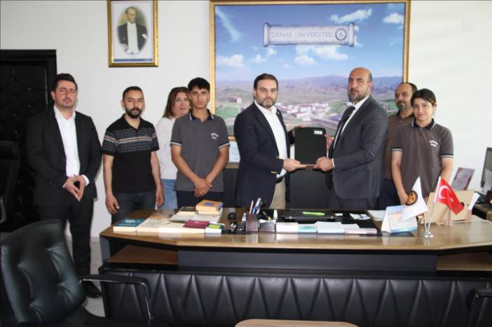 universitemiz-ile-sirnak-endustri-meslek-lisesi-arasinda-protokol-imzalandi-2692fd7e-4076-42ea-abfb-040ffadadc03.jpeg