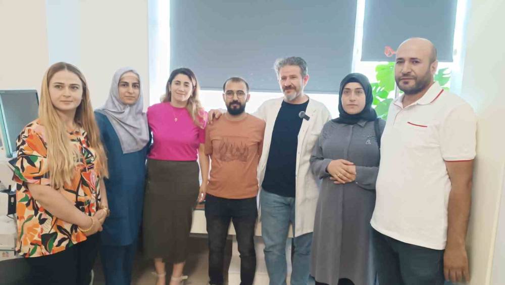 Anne Karnındaki 8 Aylık Bebeğe Başarılı Kan Nakli
