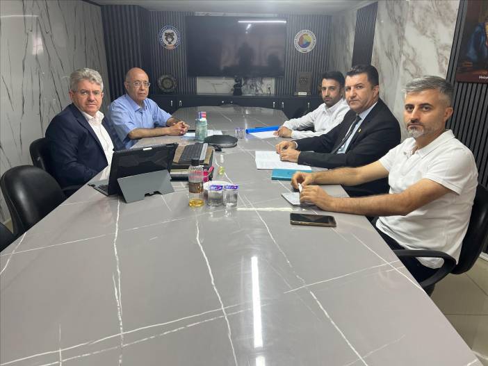 yok-ile-tobb-arasinda-imzalanan-protokol-geregi-universitemiz-ile-cizre-tso-arasinda-ilk-toplanti-ge-ca5dca2d-8dd3-4476-85d2-cada4c4811dd.jpeg