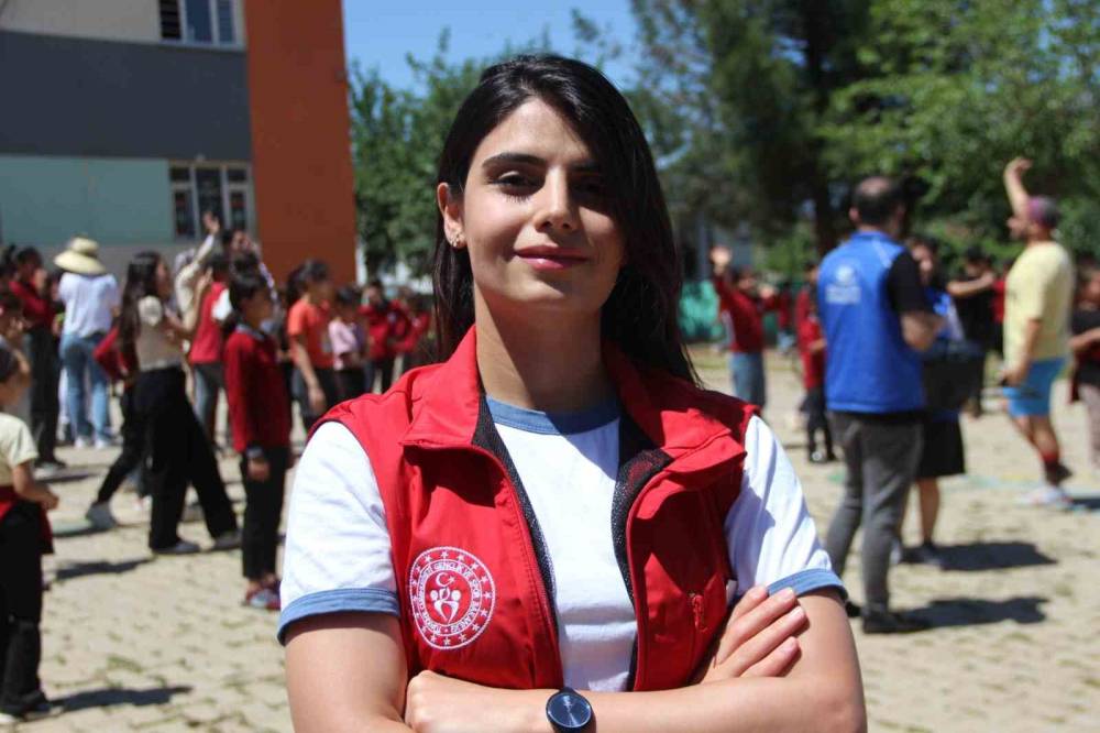 Cizre’de Öğrenciler "Merkezim Her Yerde" Projesiyle Doyasıya Eğleniyor