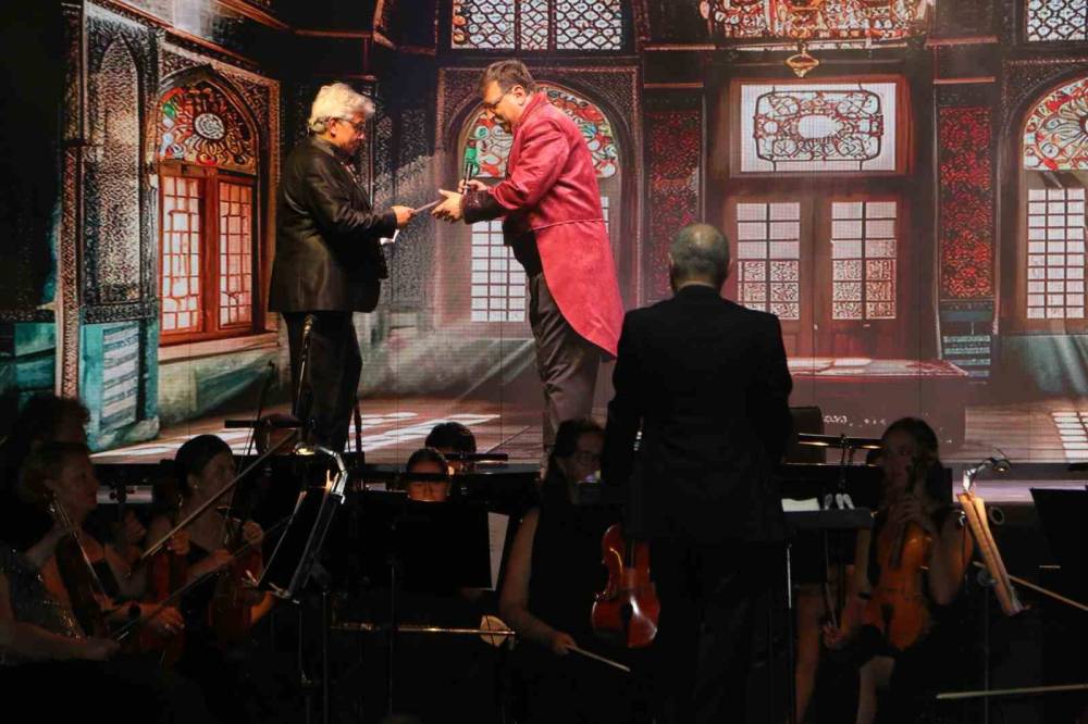3 Bin Yıllık Zerzevan Kalesi’nde "1. Anadolu Opera Ve Bale Festivali" Düzenlendi
