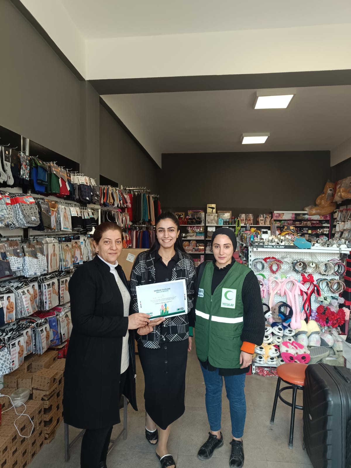 aa-20250626-38392105-38392092-yesilay-sirnakta-bagimlilikla-mucadele-icin-4-yilda-yaklasik-17-bin-kisiye-ulasti.jpg