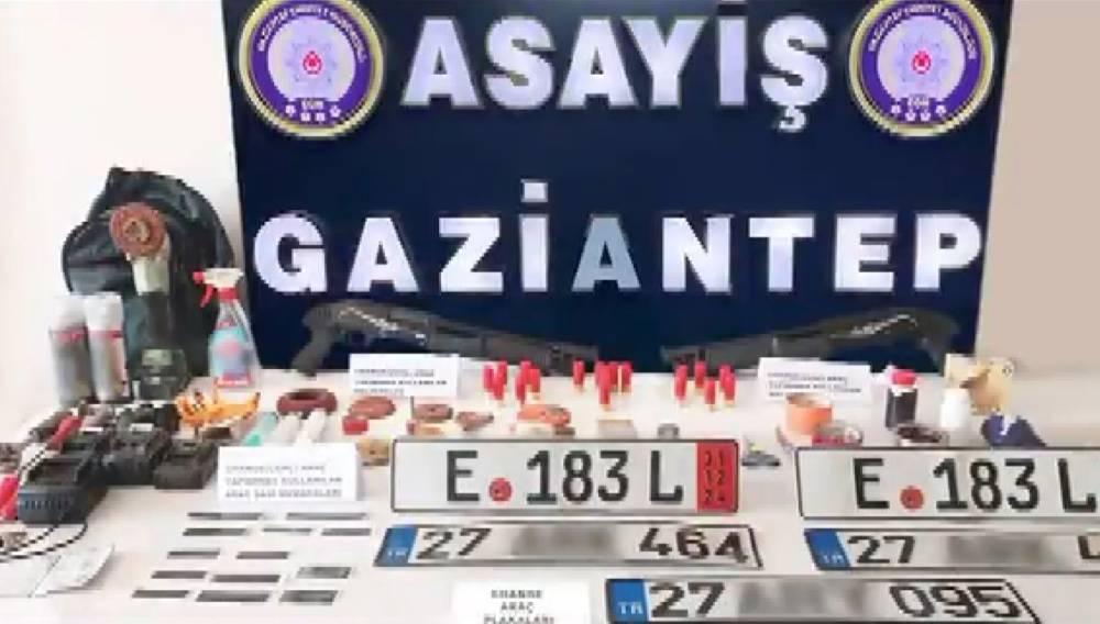 ’Change Araç’ Operasyonu: 13 Şahıs Tutuklandı