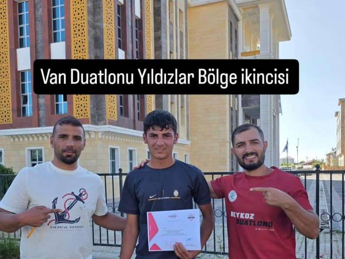 triatlon-sporcularimizdan-guzel-basarivan-da-duzenlenen-triatlon-bolgesel-ligi-2-etap-van-duatlonunda-m2-kategorisi-heval-serzan-altan-sampiyonsiyar-kabakm1-kategorisirustem-arges-aslanyil-4.jpg
