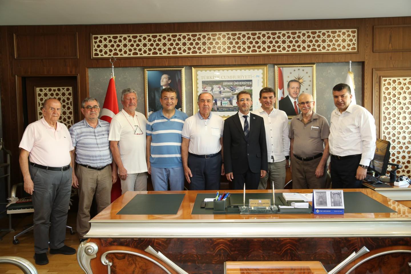 stanbuldan-gelen-heyet-sirnakta-ziyaretlerde-bulundu-2.jpg