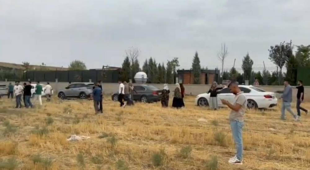 Kaçak Yapıları Yıkılan Aileler Kendini Yakmaya Çalıştı