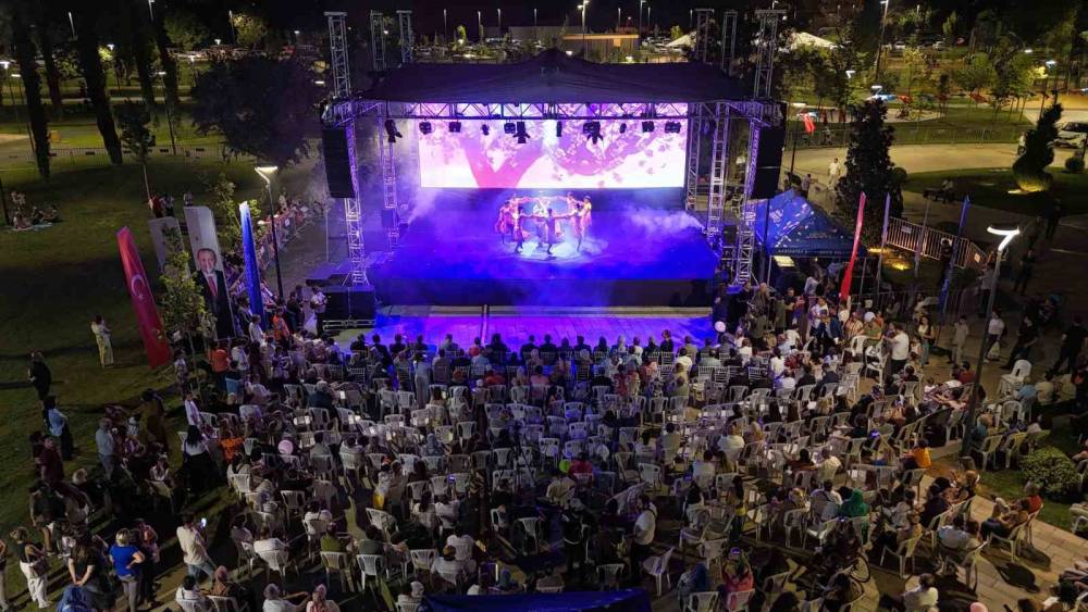 Gaziantep’te Hemşehri Dernekleri Festivali Başladı