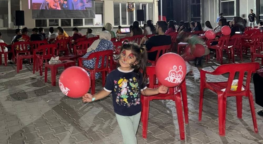 Şırnak’ta "Seyyar Sinema" Projesi Kırsal Çocukların Yüzünü Güldürdü