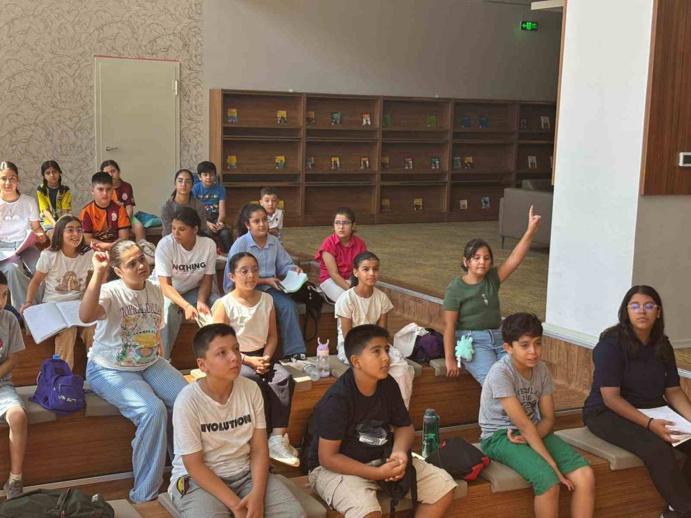 Şahinbey Belediyesi’nden Gençlere Ücretsiz İngilizce Eğitimi