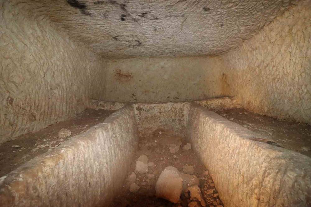 Şanlıurfa’da Bulunan Kaya Mezarı Kayıt Altına Alındı