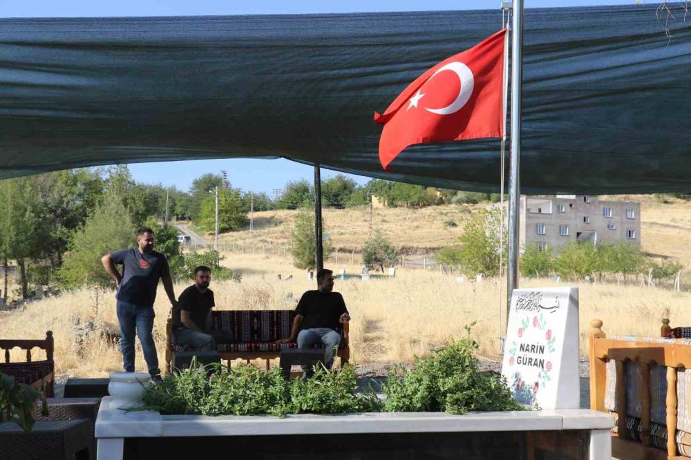 Küçük Narin’in Canice Katledilişinin Üzerinden Bir Yıl Geçti, Acısı Hala Geçmedi
