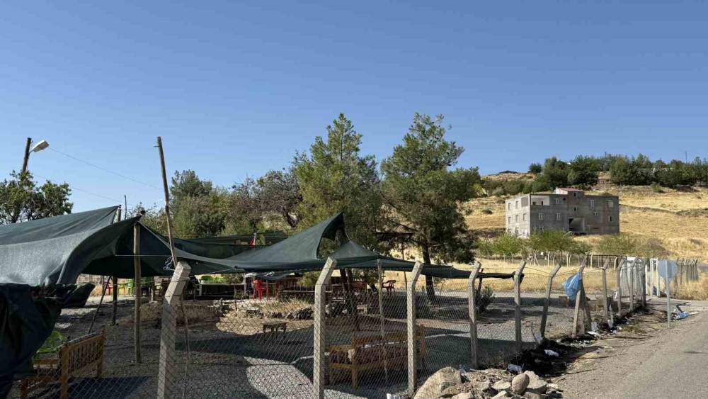 Narin’in Ölüm Yıl Dönümünün Ardından Mezarında Sadece Babası Kaldı