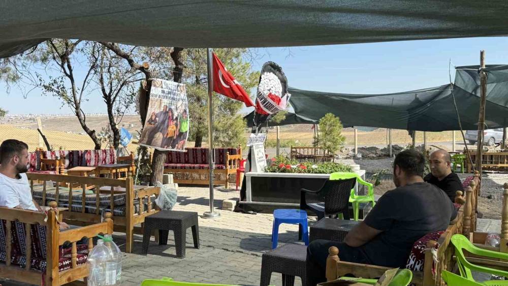Narin’in Ölüm Yıl Dönümünün Ardından Mezarında Sadece Babası Kaldı