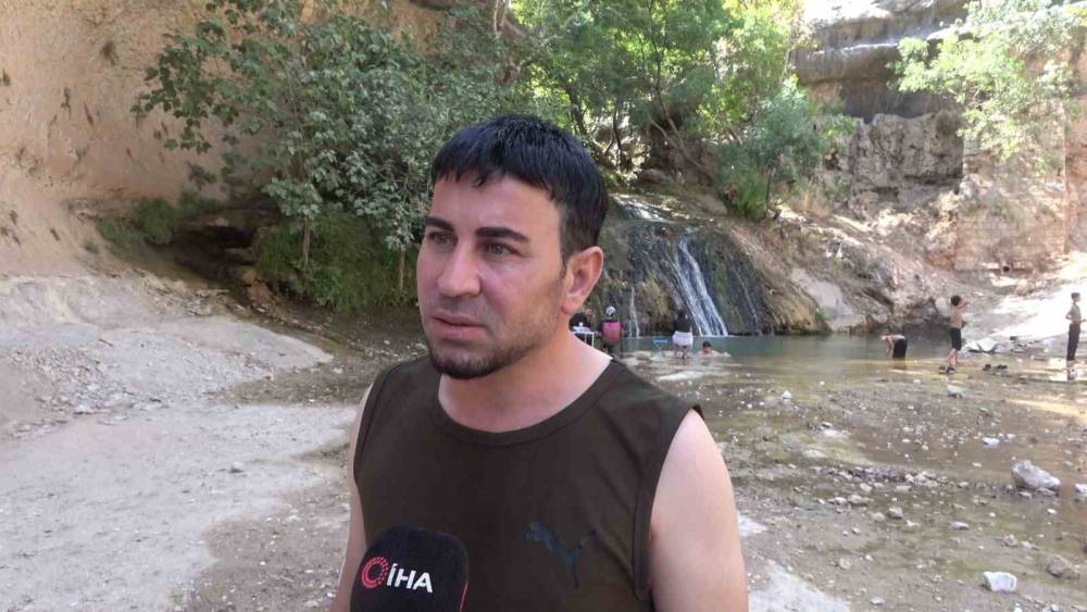 Gabar'ın saklı cenneti, Şerefiye Şelalesi ziyaretçi akınına uğruyor