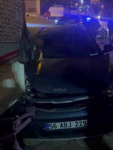Kurtalan’da Trafik Kazası: 3 Yaralı