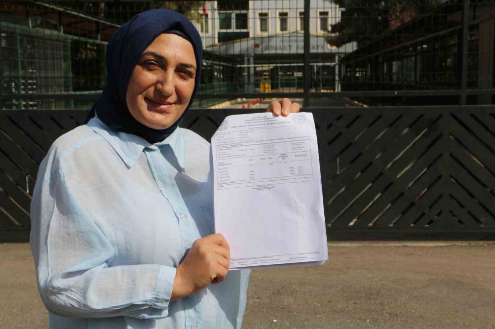 İlginç Olay: Islak Mendil Ve Dezenfektan Kullandı, Ehliyetinden Oldu