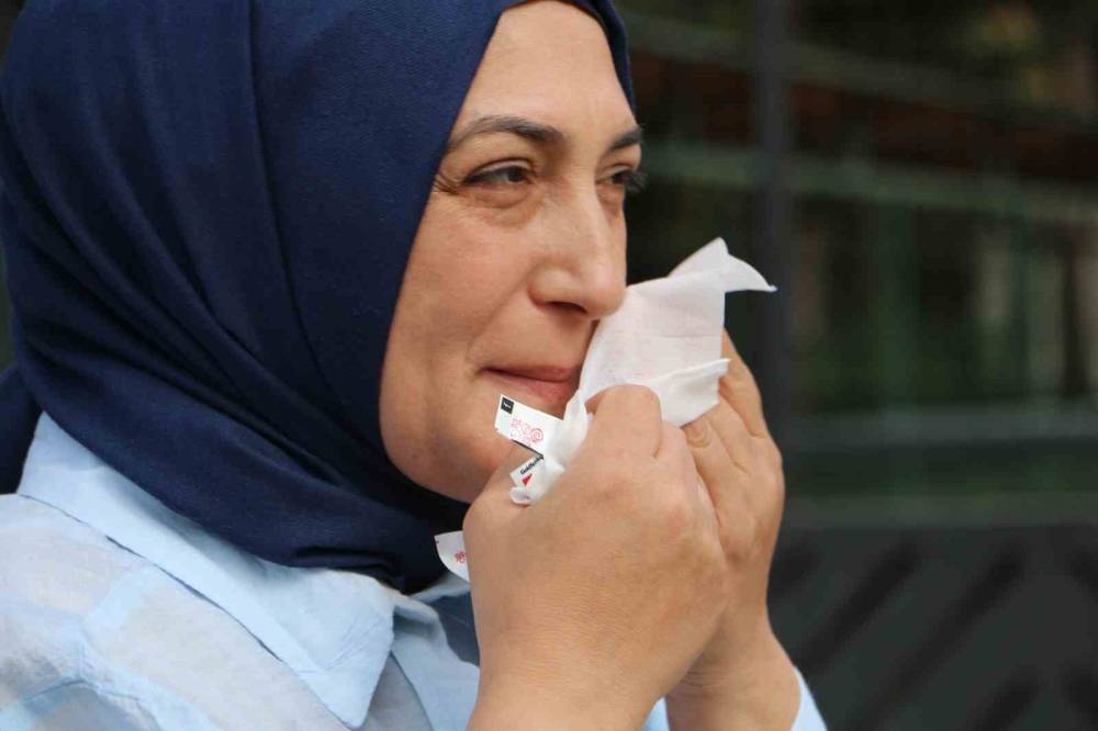 İlginç Olay: Islak Mendil Ve Dezenfektan Kullandı, Ehliyetinden Oldu