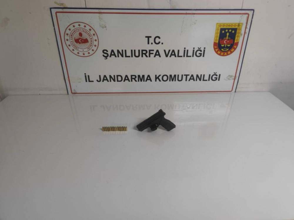 Şanlıurfa’da Ruhsatsız 3 Silah Ele Geçirildi