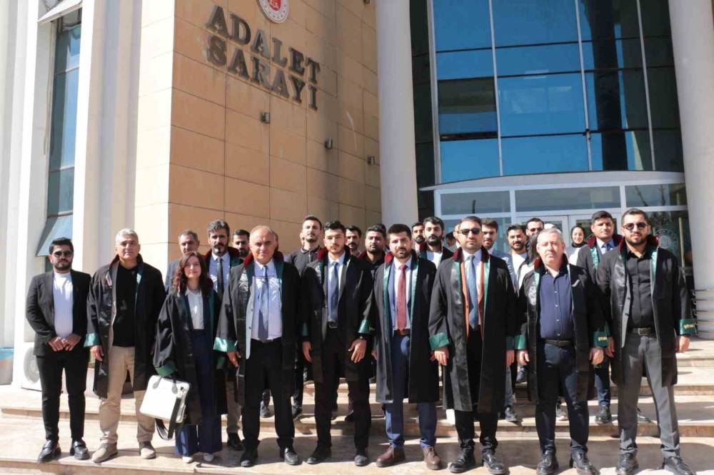 Şırnak’ta Genç Avukatlar Ücret Tarifesinin Değiştirilmesini Talep Etti