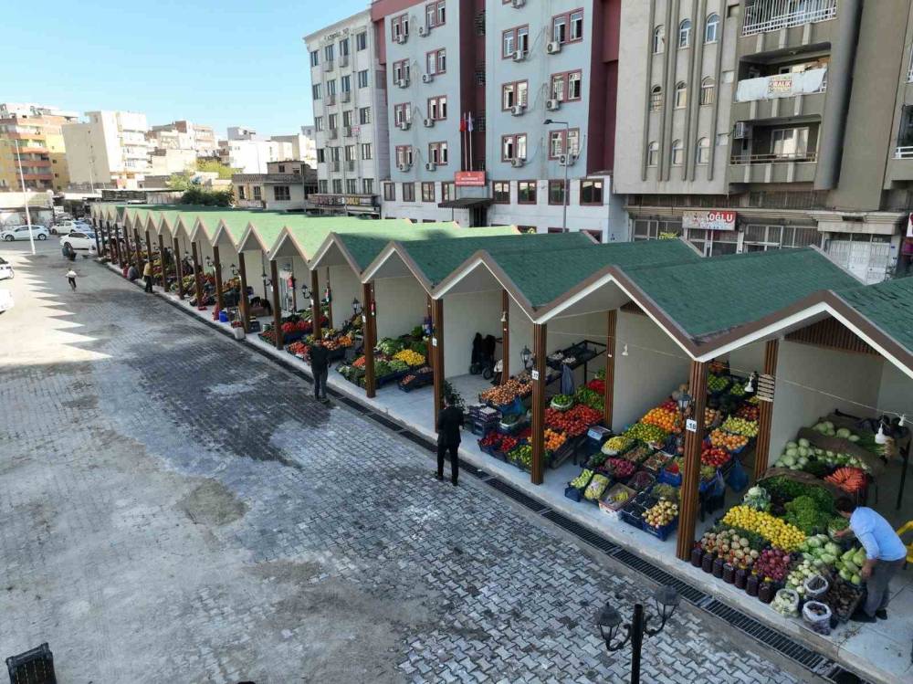 Şanlıurfa’da Görüntü Kirliliği Oluşturan Pazarın Yerini Modern Pazar Aldı