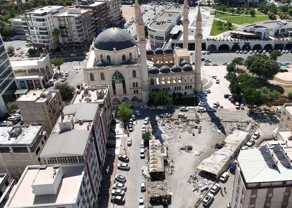 Şanlıurfa’da Görüntü Kirliliği Oluşturan Pazarın Yerini Modern Pazar Aldı