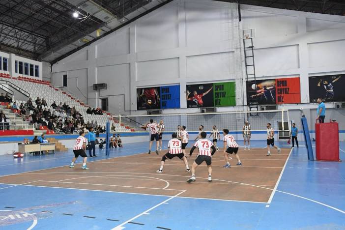 3-kamu-spor-oyunlari-voleybol-il-birinciligi-finali-3-kamu-spor-oyunlari-kapsaminda-duzen-1.jpg