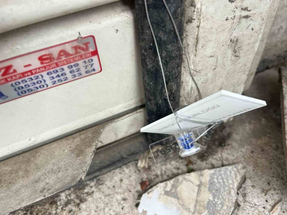 Tarihi Geçmiş Tonlarca Eti İnsanlara Yedireceklerdi: Yemek Fabrikası Mühürlendi