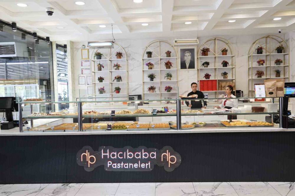 Diyarbakır’ın Köklü Tatlı Firması 41’nci Yıla Özel Fiyatlarda Yüzde 50 İndirime Gitti