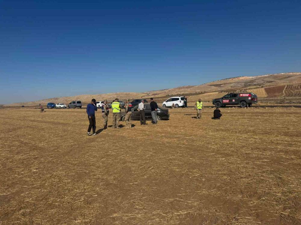 Otomobil Takla Attı, Camdan Fırlayan Çocuk Hayatını Kaybetti