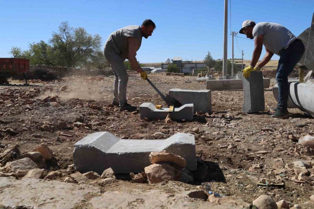 Mardin Büyükşehir Belediyesi 5 İlçede 330 Adet Sıvat Dağıttı