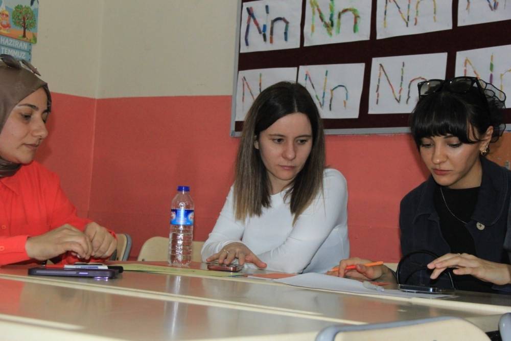 Cizre’de Öğretmenlere Yönelik "Akran Zorbalığı" Eğitimi