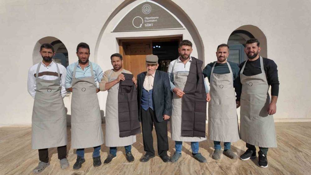 Şırnak ve Siirt'te Yaygın olan Şal Şepik Kumaşının Coğrafi İşaretinin Avrupa Birliği'ne Taşınıyor