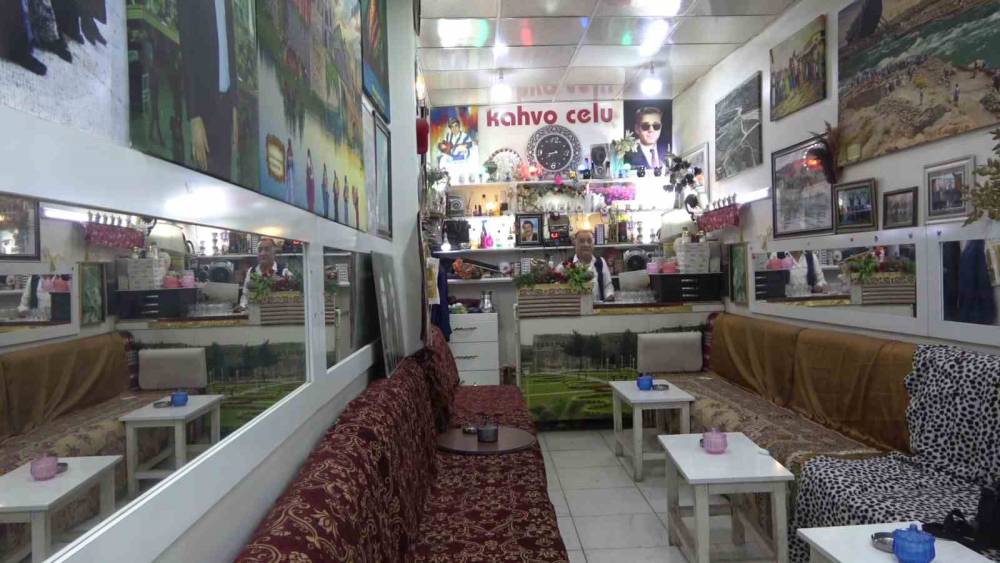 Cizre'nin Sembolü 'Kaveci Celo' 67 Yıldır İşini Aynı Heyecanla Sürdürüyor