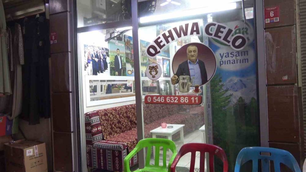 Cizre'nin Sembolü 'Kaveci Celo' 67 Yıldır İşini Aynı Heyecanla Sürdürüyor
