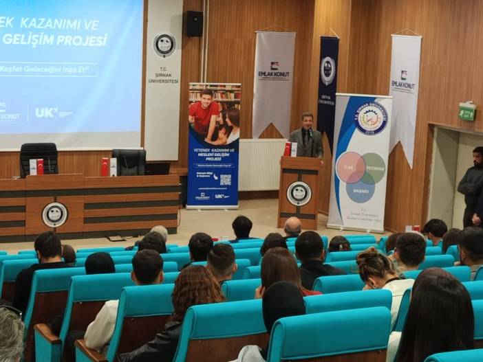 niversitemizde-yetenek-kazanimi-ve-mesleki-gelisim-etkinligi-duzenlendisirnak-universitesi-kari-1.jpg