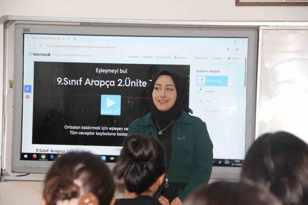 Şırnak'ta Hayallerin Peşinden Giden Öğretmen: Babasının Vasiyetini Gerçekleştirdi