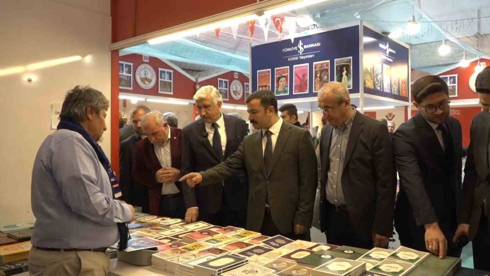 Kahta’da İlk Kitap Fuarı Açıldı
