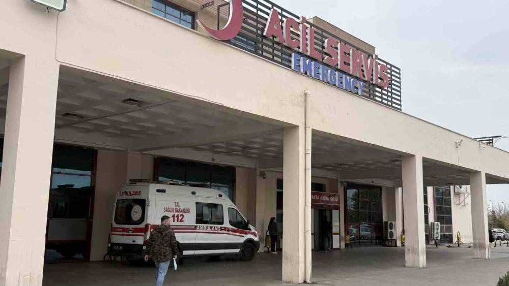 Diyarbakır’da Halı Saha Dönüşü Otomobile Silahlı Saldırı: 1 Ölü, 1 Yaralı