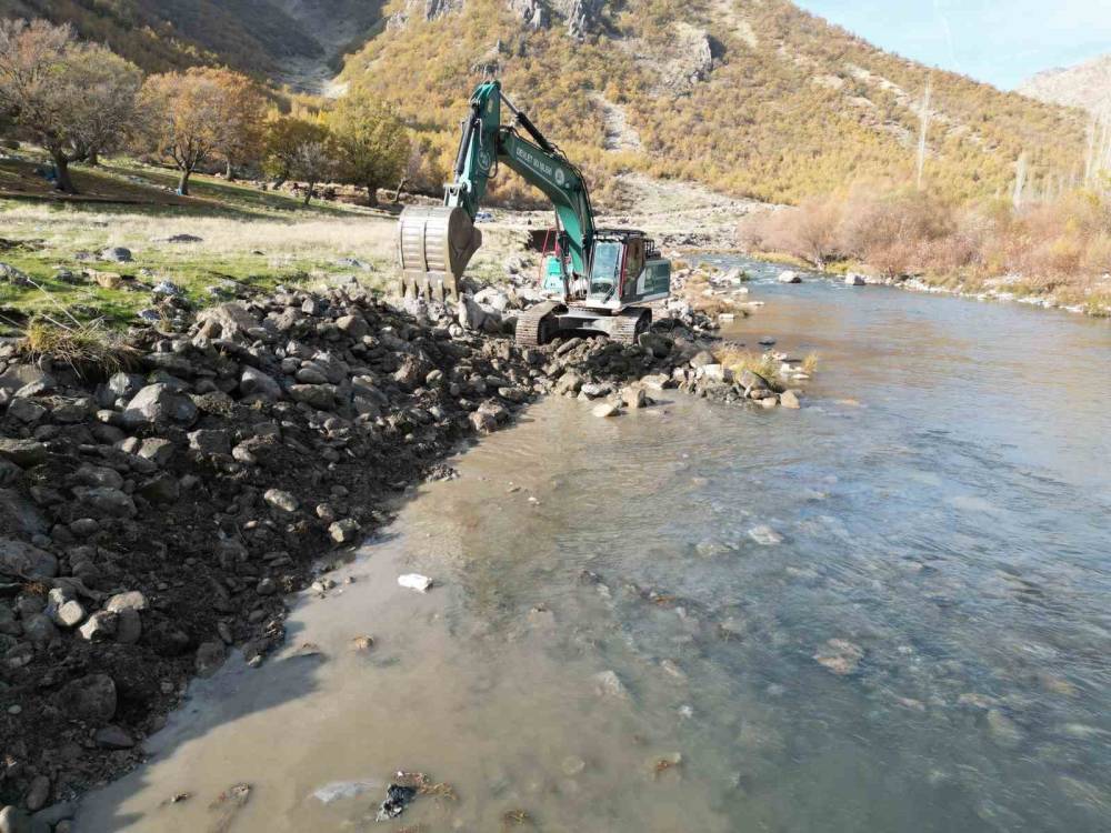 Şırnak’ta Su Sporları İçin Büyük Adım: Dere Islahı ve Rafting Projesi Başladı