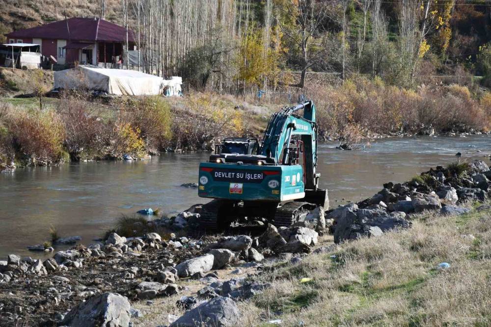 Şırnak’ta Su Sporları İçin Büyük Adım: Dere Islahı ve Rafting Projesi Başladı